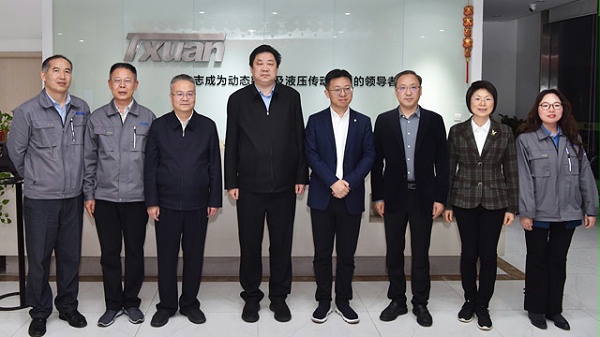 【要闻】无锡市长赵建军带队调研腾旋科技，推动传统产业焕新升级