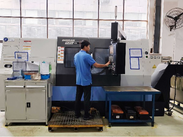 2.数控车床-卧式-斗山